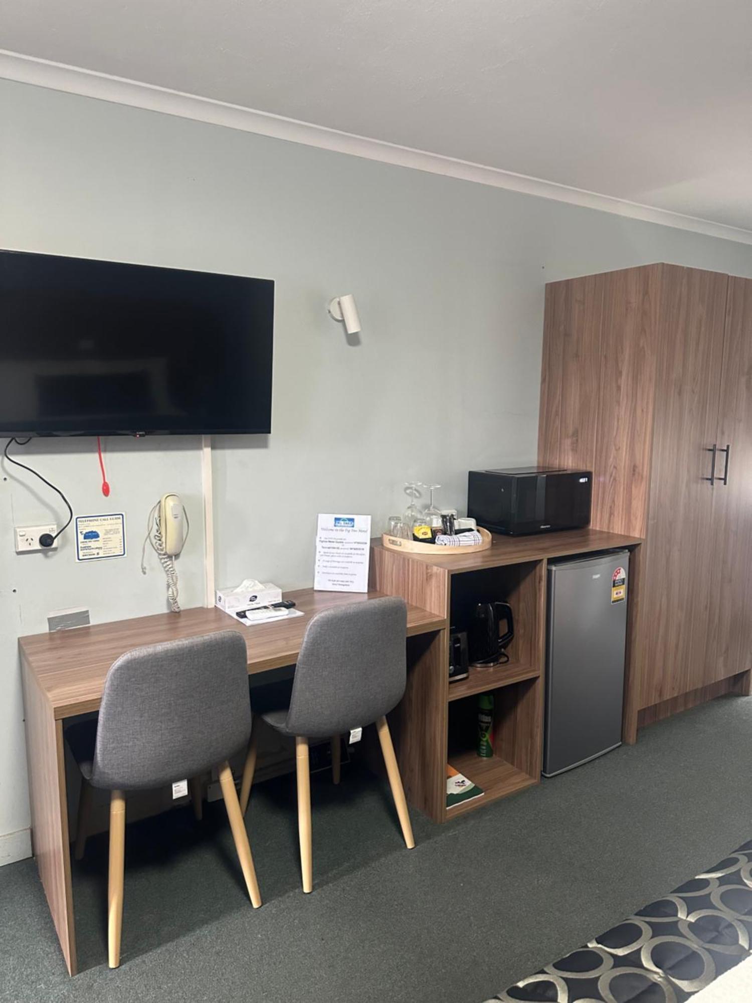 Fig Tree Motel Narrandera Zewnętrze zdjęcie