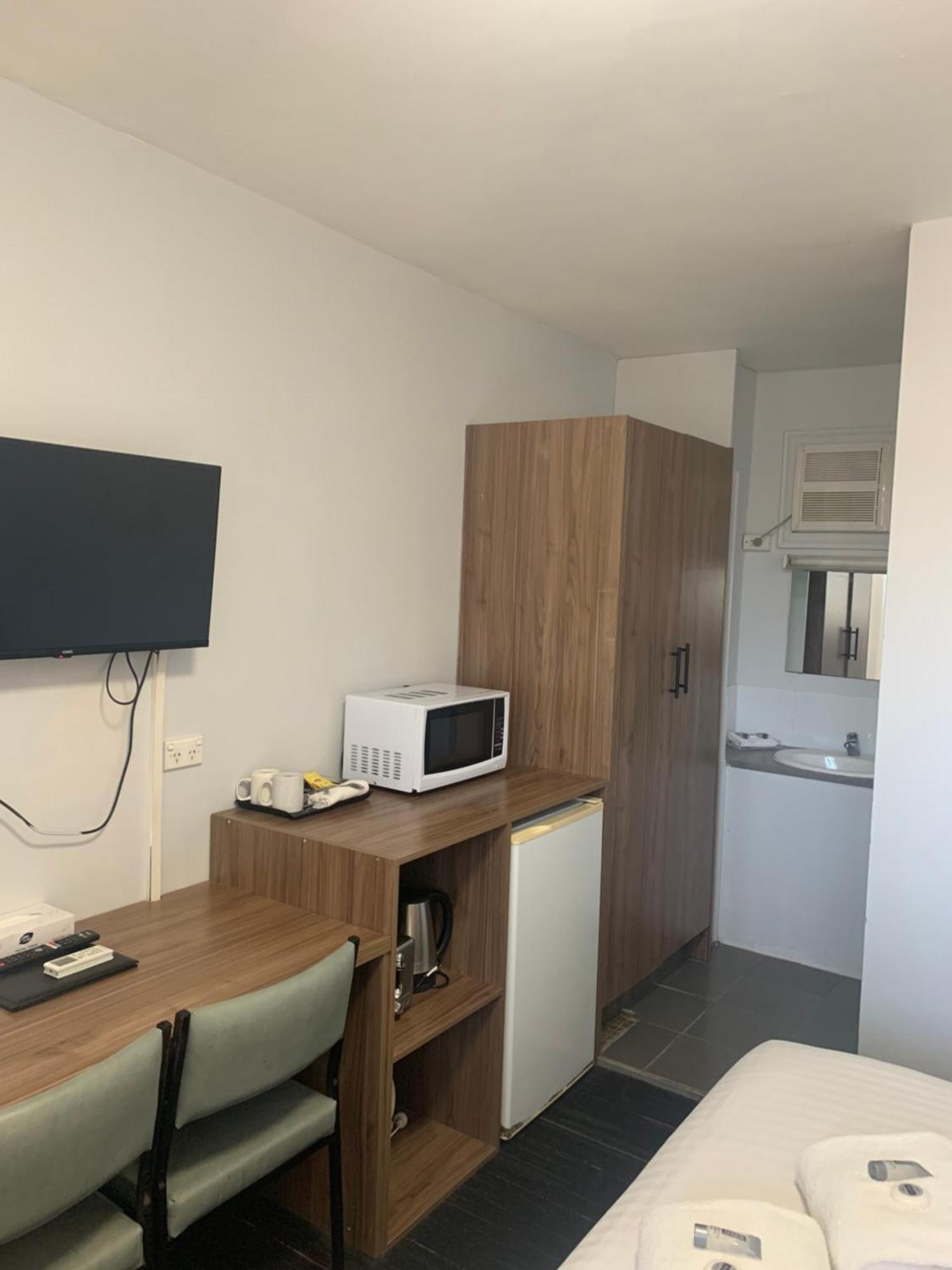 Fig Tree Motel Narrandera Zewnętrze zdjęcie