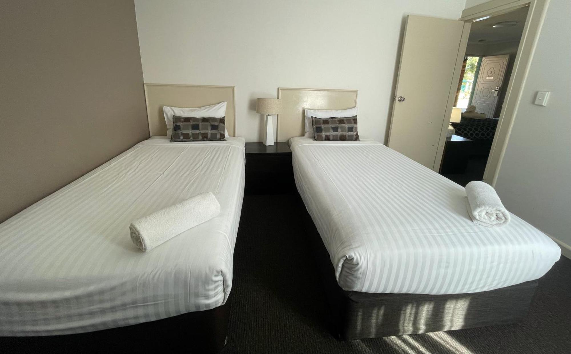 Fig Tree Motel Narrandera Zewnętrze zdjęcie